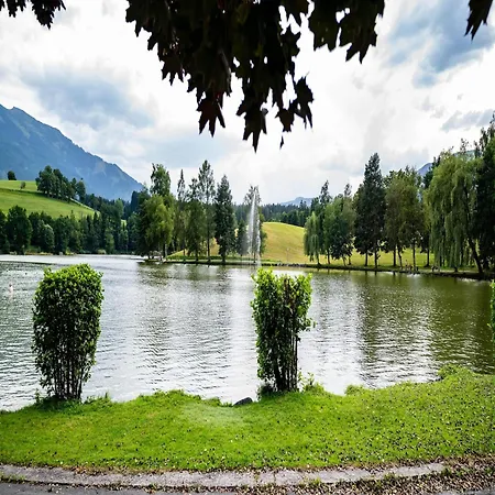 In Near Slopes Daire *